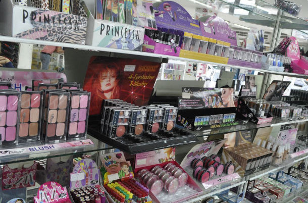 Venezolanas gastaron US$ 75,9 per cápita en maquillaje durante 2014 (Cifras latinoamericanas)