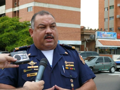 Robaron dos motosierras de bomberos de Maracaibo mientras cortaban árboles