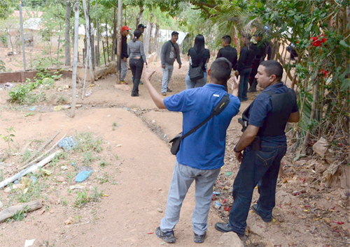 Hallan cinco cadáveres en fosa común en Aragua