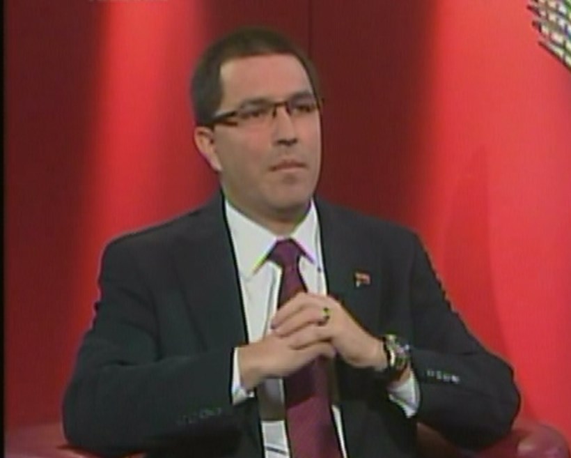 Arreaza reitera que no permitirán que la OEA observe elecciones del 6D