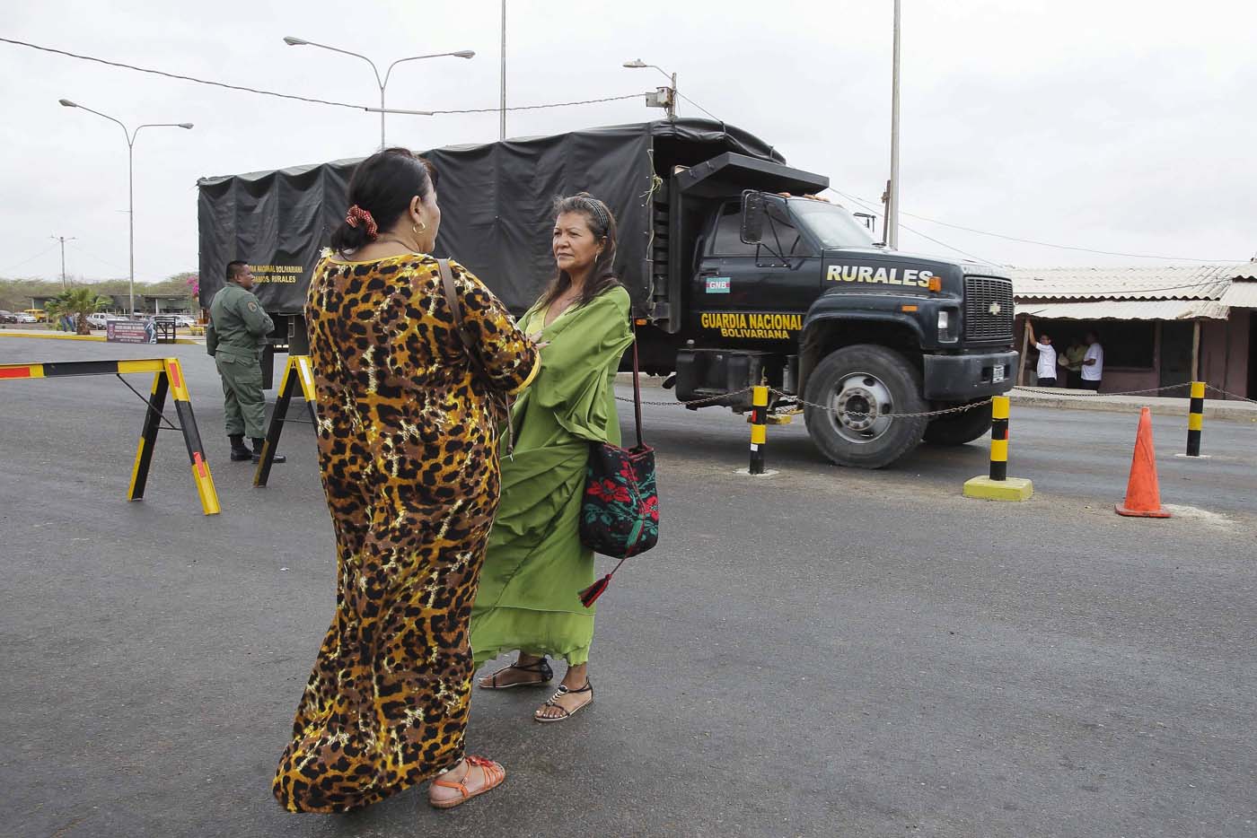 Ola de migración de mujeres wayuu interrumpe la transmisión de conocimiento a la nueva generación