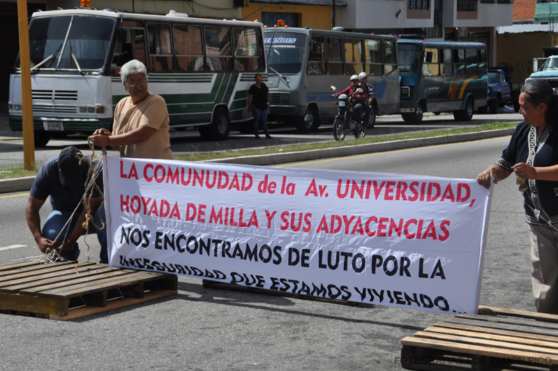 Merideños realizaron paro cívico en protesta por la inseguridad (Fotos)