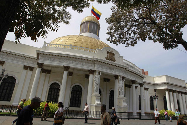 Inició la sesión ordinaria en la Asamblea Nacional