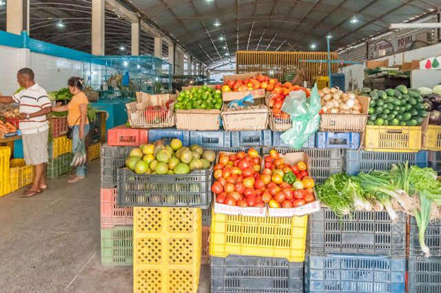 A falta de harina… Se incrementa ventas de verduras en Margarita