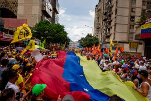 Amplia movilización opositora en toda Venezuela contra sentencia de López