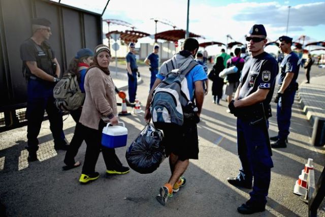 refugiados-llegando-a-croacia_655x438