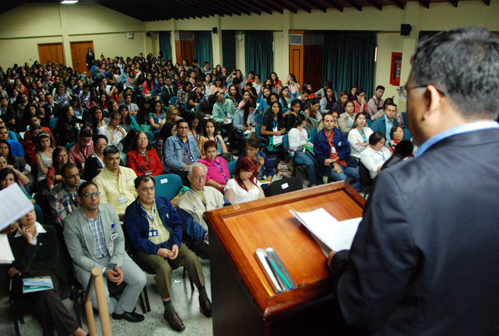 Las condiciones de trabajo de los periodistas venezolanos son casi precarias