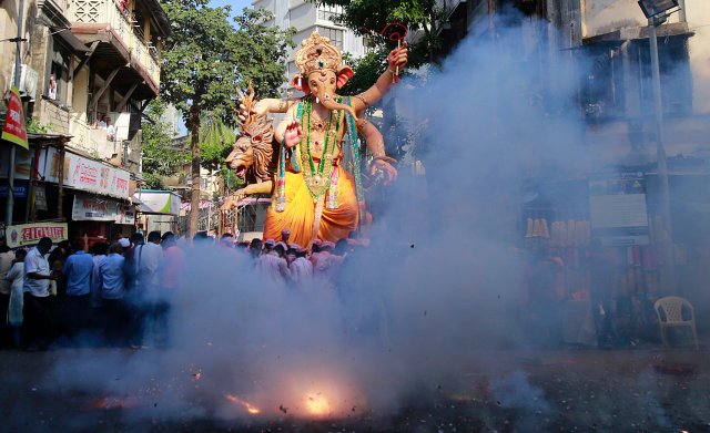 FESTIVAL HINDU