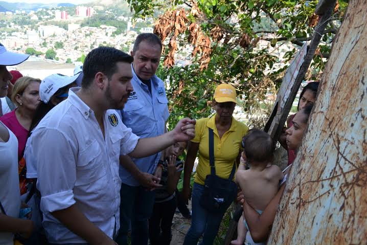 “Maduro vulnera los derechos fundamentales y universales de los venezolanos”