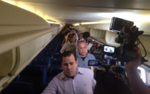 ¿Miedo a Rosales?… Sebin confisca equipos y detiene periodistas en aeropuerto
