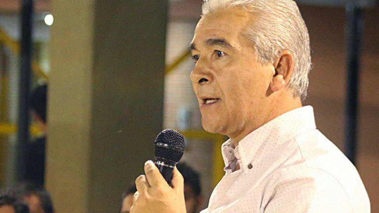 Candidato argentino murió de un infarto en pleno debate (Foto)