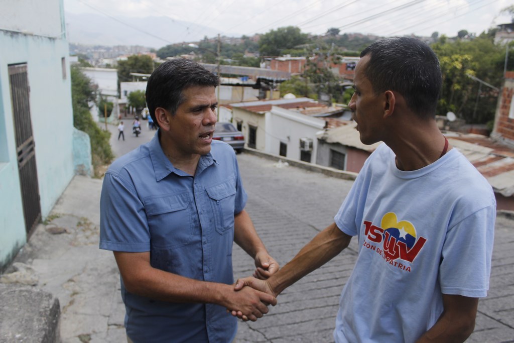 Rafael Guzmán: Llevamos cuatro aumentos de sueldo y aun no se puede comprar comida