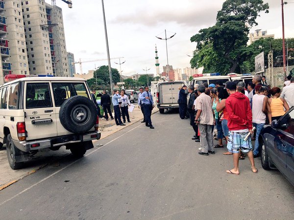 Localizan cadáver de mujer en basurero de la avenida Libertador