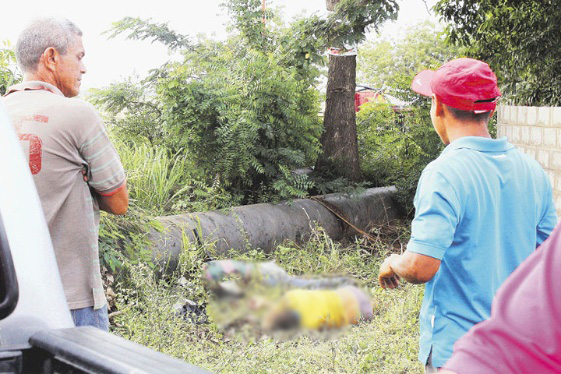 Hallan dos cadáveres abandonados al oeste de Maracaibo