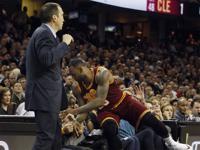 LeBron James envió al hospital a la esposa del golfista Jason Day (Fotos y video)