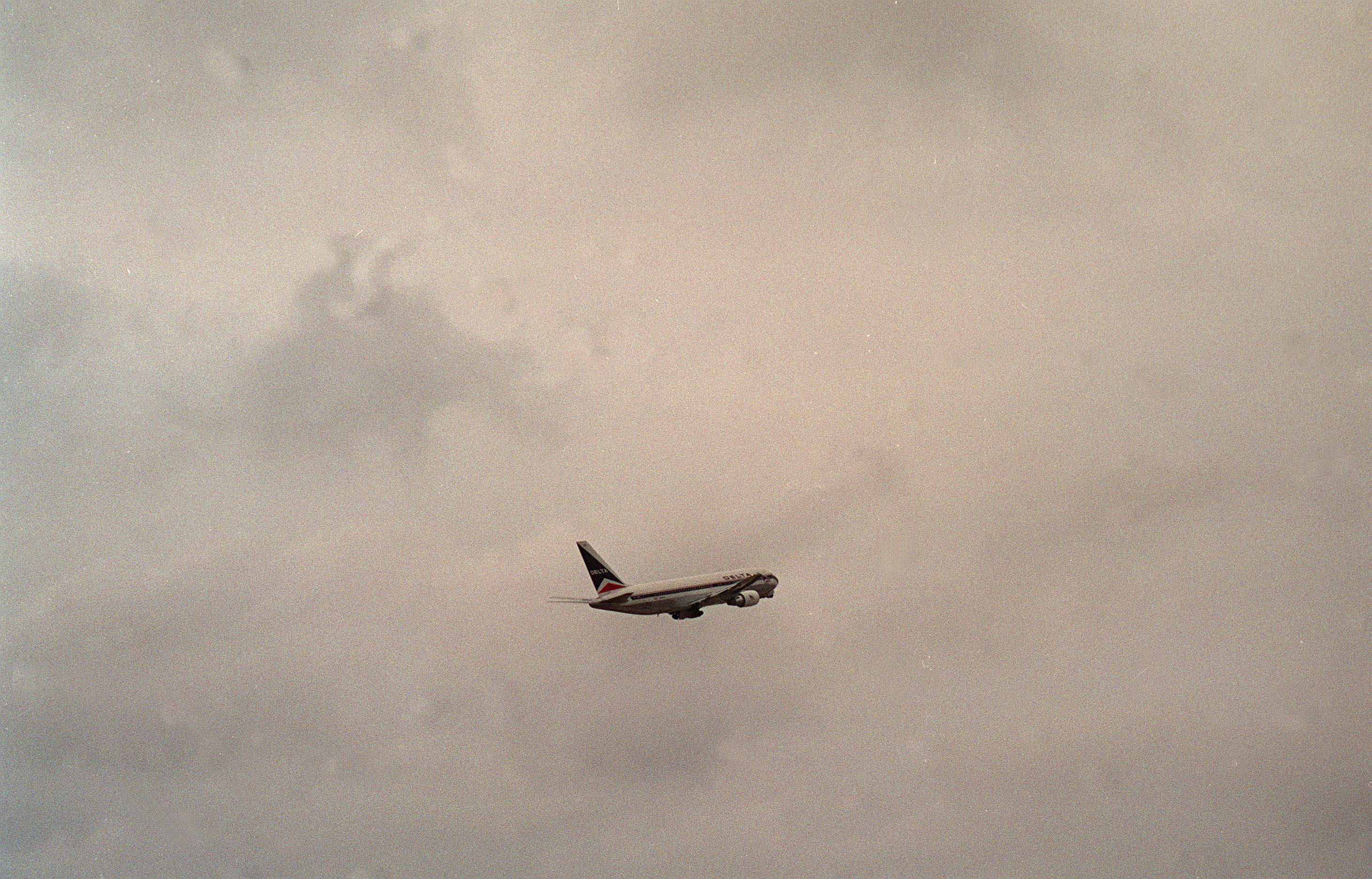 Cinco pasajeros heridos por turbulencias en un vuelo de Nueva York a Miami