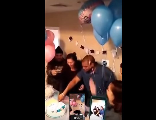 ¡No soportó tanta felicidad!  Se desmayó al saber que tendrá un varón (video)