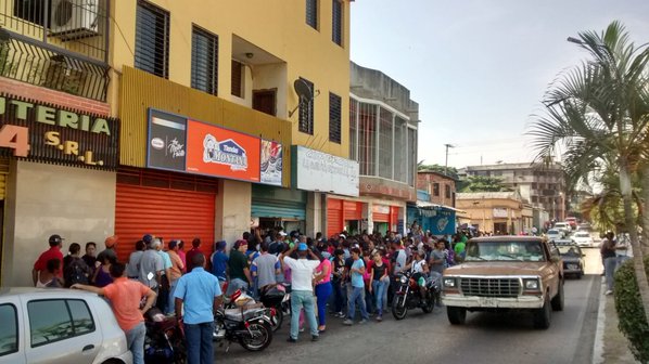 Estas son las colas por comida en Yaracuy que el gobernador ignora (FOTOS+VIDEO)