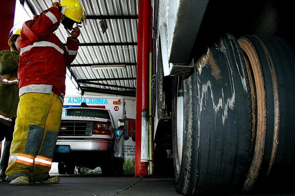 Cauchos, una de las exigencias para los camiones y ambulancias.