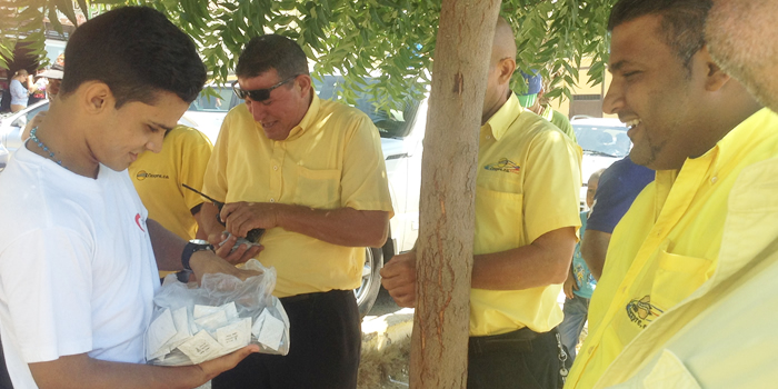 Voluntarios de StopVIH se movilizan en Semana Santa para distribuir condones