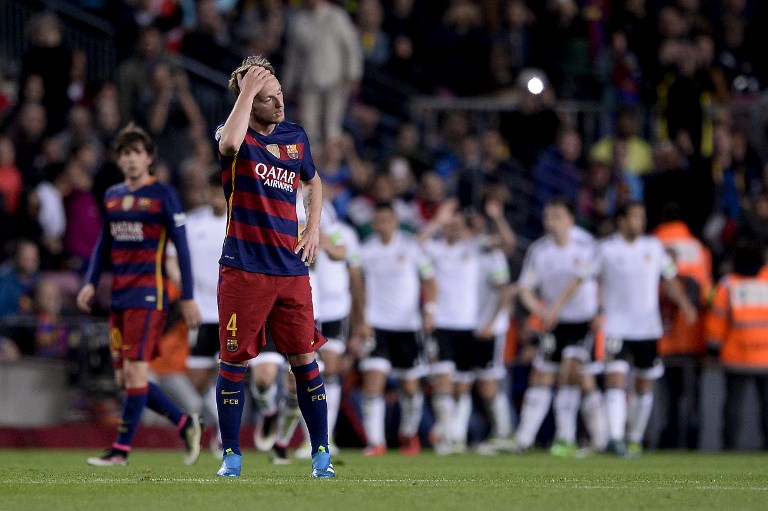 Barcelona cae 1-2 ante el Valencia y pierde la ventaja en la Liga