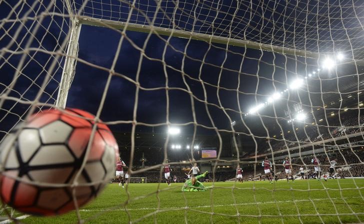 Despiden a entrenador de fútbol italiano luego de que su equipo anotara 27 goles