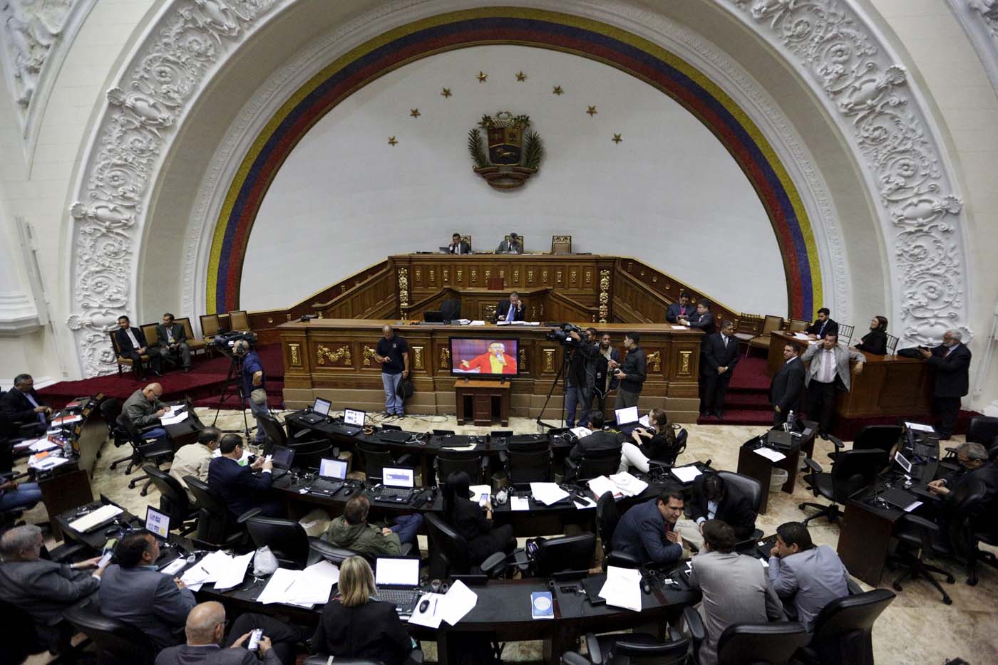 AN aprobó informe de crisis alimentaria que vive Venezuela
