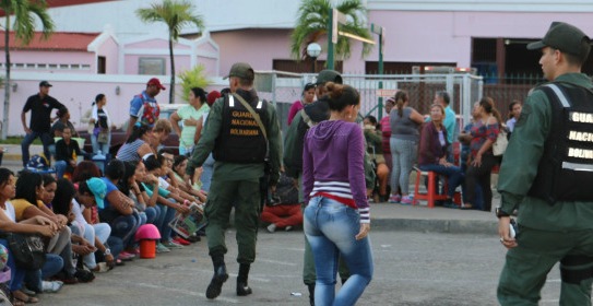 GNB detuvo a más de 200 personas en las colas de los supermercados en Anzoátegui