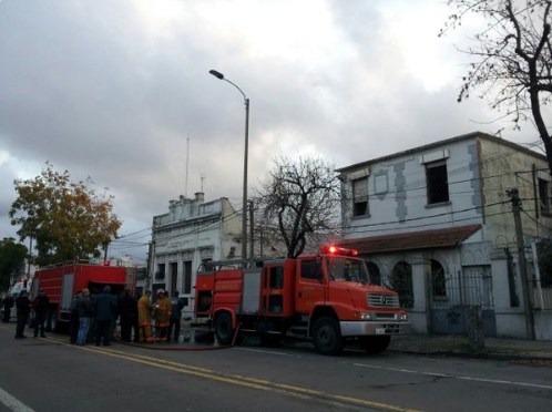 Siete muertos dejó incendio en hogar para ancianos en Uruguay