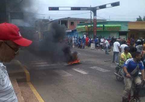 #18M: El Zulia manifiesta por carencias de productos básicos