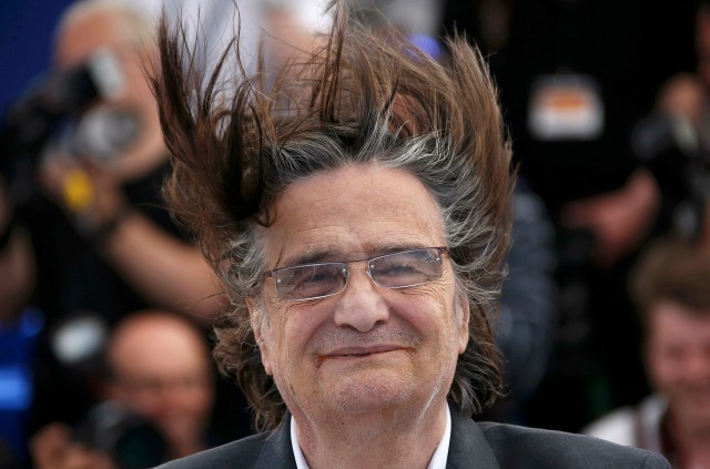 miembro del elenco de Jean-Pierre Léaud posa durante una sesión fotográfica para la película "La mort de Luis XIV" (La muerte de Luis XIV) fuera de concurso en el 69º Festival de Cine de Cannes en Cannes, Francia, 19 de mayo de 2016. REUTERS / Eric Gaillard TPX IMÁGENES DEL DÍA