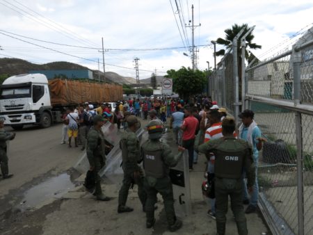 Prohíben la entrada a personas que no laboren en Mercabar