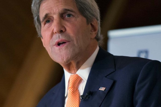 El secretario de Estado estadounidense, John Kerry, durante una conferencia en Finstadjordet, Noruega. 15 de junio de 2016. El secretario de Estado estadounidense, John Kerry, anunció el martes conversaciones de alto nivel con el Gobierno socialista de Venezuela para aliviar tensiones, apenas unas horas después de respaldar la convocatoria a un referéndum que podría acortar el mandato del presidente Nicolás Maduro. REUTERS/Evan Vucci, Pool)