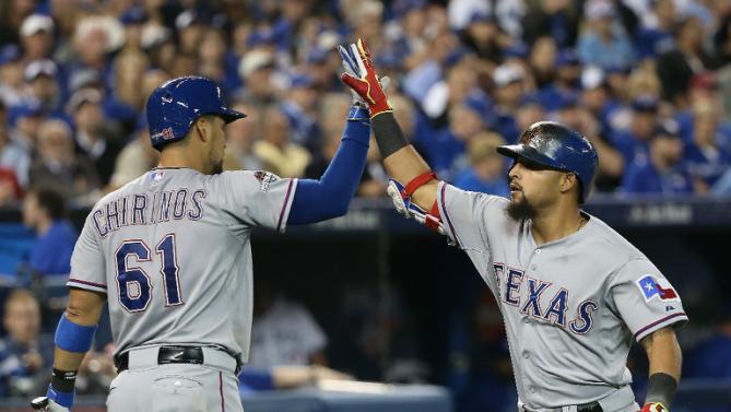 Odor y Chirinos se fueron para la calle dos veces en remontada de Texas sobre Oakland