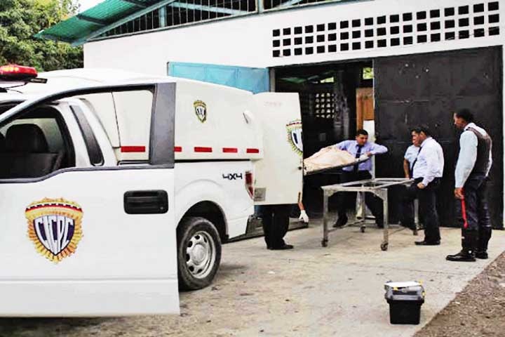 Asesinan a tres mujeres dentro de su casa para robarlas en Valera