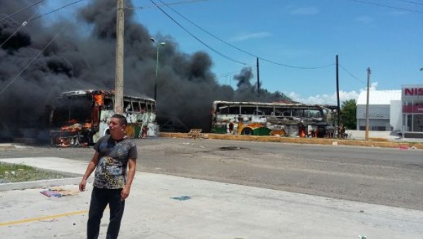 Asesinan a un periodista en México durante choques de policías y maestros en Oaxaca