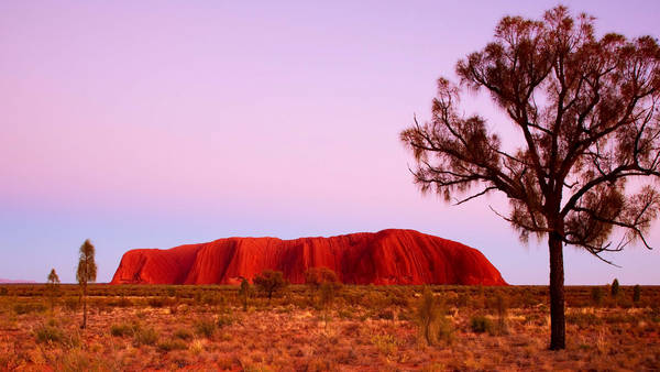 Uluru, la montaña sagrada y los ¿extraterrestres?