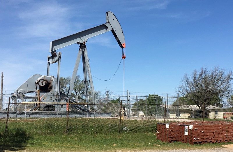 El petróleo se estabiliza en Nueva York, a su nivel más alto del año