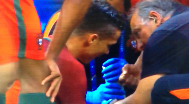 En un mar de lágrimas: Cristiano Ronaldo sale lesionado de la gran final de la Eurocopa (FOTOS)