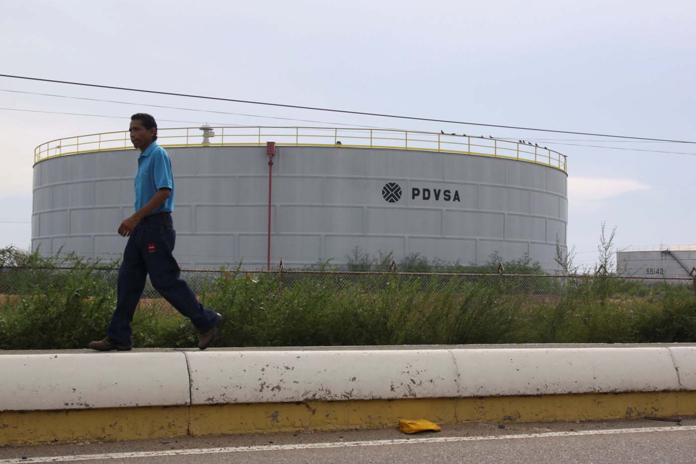 Pdvsa relanza licitación petrolera tras fracaso previo