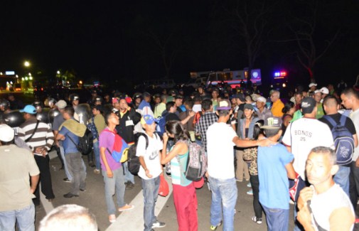 Manifestantes lograron pasar peaje Caseteja en Yaracuy y se dirigen a la Toma de Caracas