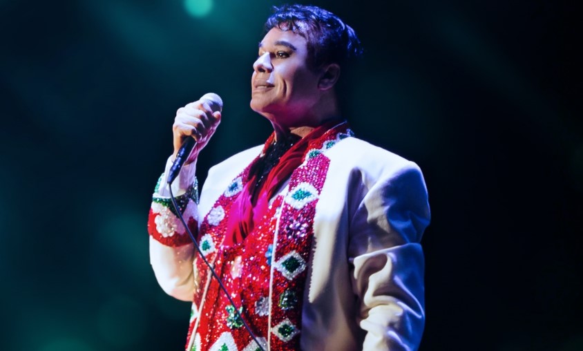 Investigan a un hijo de Juan Gabriel por presunto asesinato del cantante