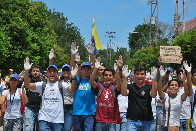 Movimiento Estudiantil neoespartano “siguen firmes y de pie” para que el RR sea en 2016