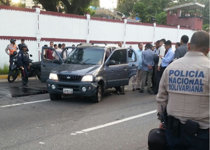 PNB y Cicpc rescataron a comerciante y abatieron a cuatro secuestradores en la autopista