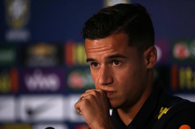 Philippe Coutinho de Brasil durante conferencia de prensa hoy, sábado 8 de octubre de 2016, el estadio Arena das Dunas en la ciudad de Natal (Brasil). EFE