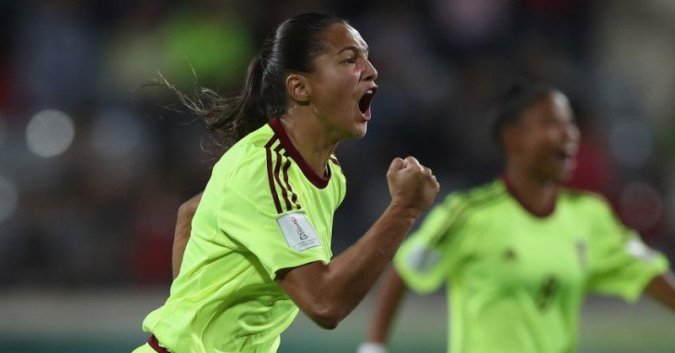 Deyna Castellanos obtiene el título de “Mejor Jugadora del Año” en EEUU