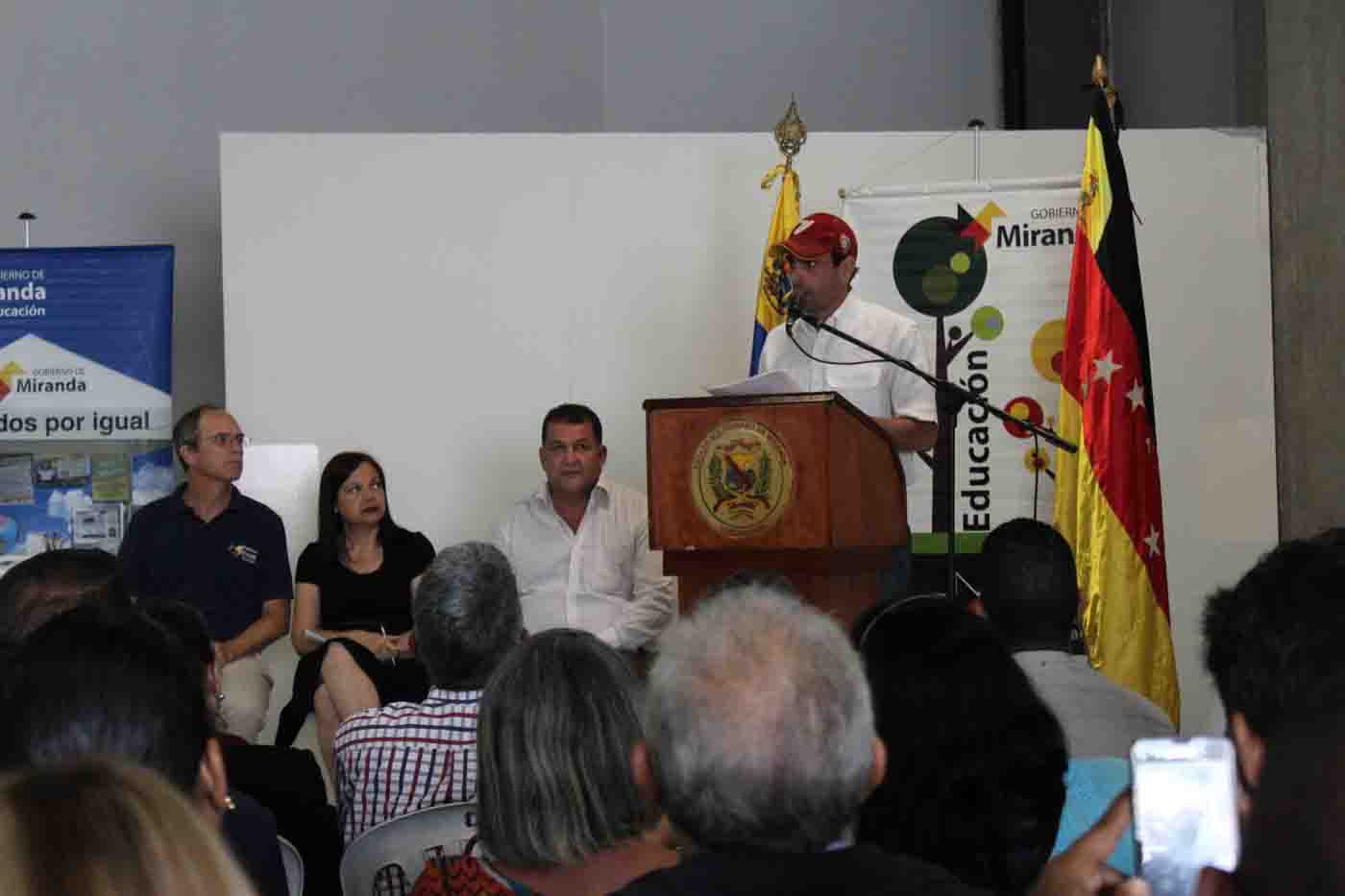 Capriles: Si suspenden el revocatorio restituiremos el hilo constitucional con el pueblo en la calle