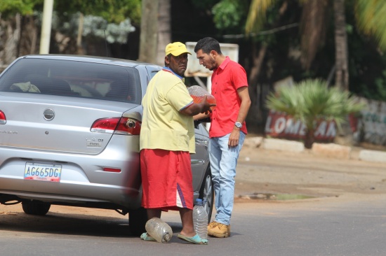 Contrabando de gasolina más cerca de Maracaibo (Fotos)