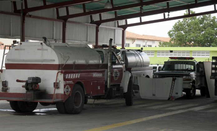 Bomberos de Lara sin cisterna para apagar incendios de magnitud