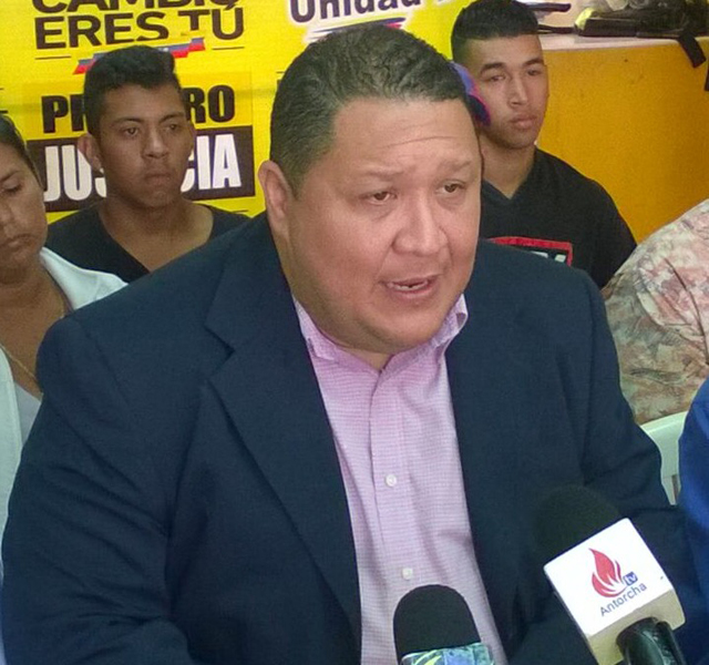 José Brito: Anuncio de elecciones regionales no distraerá nuestro objetivo de revocar a Maduro